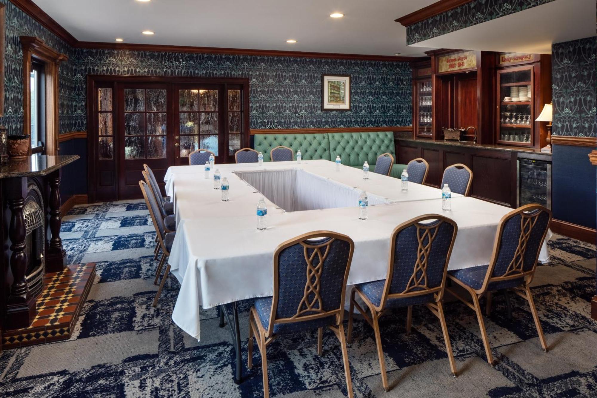Irish Cottage Inn & Suites Galena Eksteriør bilde